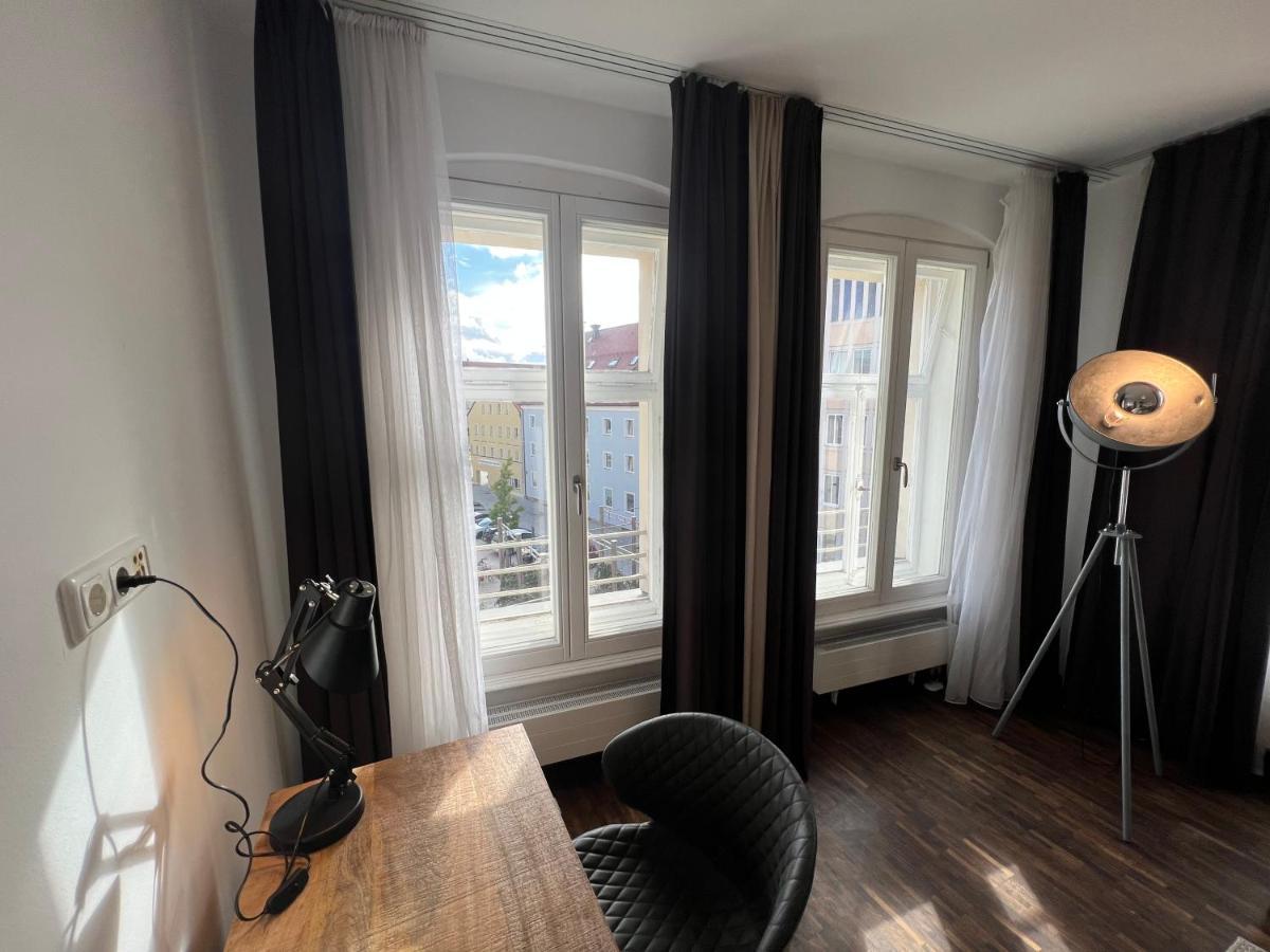 Liboria: Stylische Altstadtwohnung Regensburg Eksteriør billede